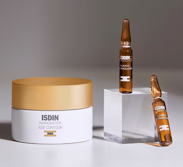 ISDIN Skincare Routine Order Serum or Mositurizer 1024x701